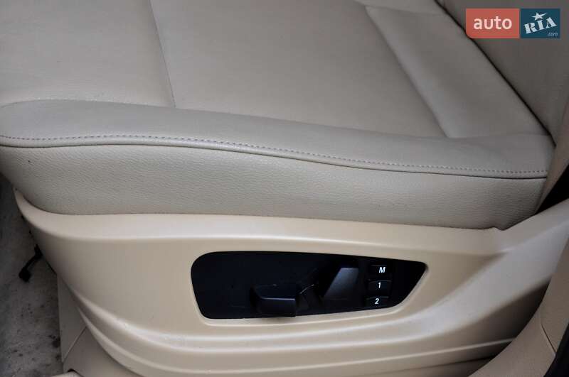 Внедорожник / Кроссовер BMW X5 2013 в Львове