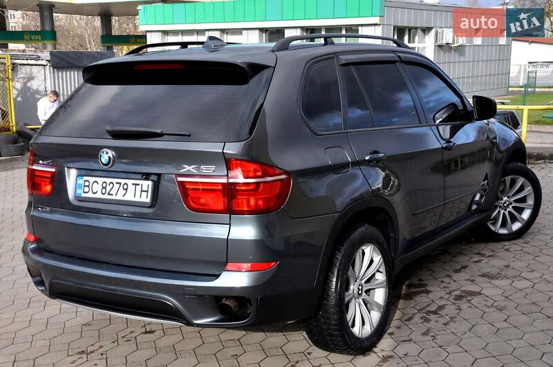 Внедорожник / Кроссовер BMW X5 2013 в Львове