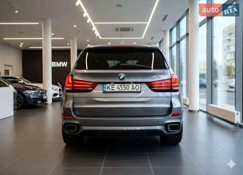 Внедорожник / Кроссовер BMW X5 2017 в Днепре