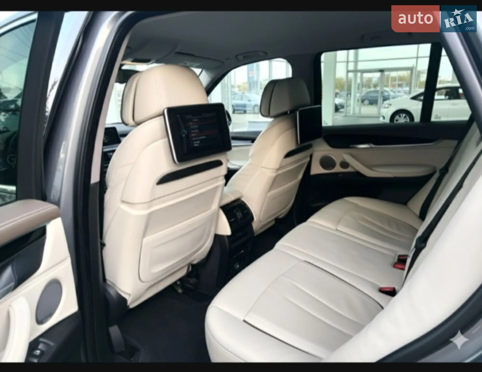 2017 BMW X5 - мініатюра 13
