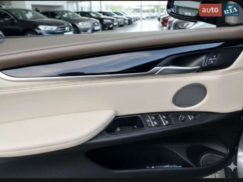 Внедорожник / Кроссовер BMW X5 2017 в Днепре