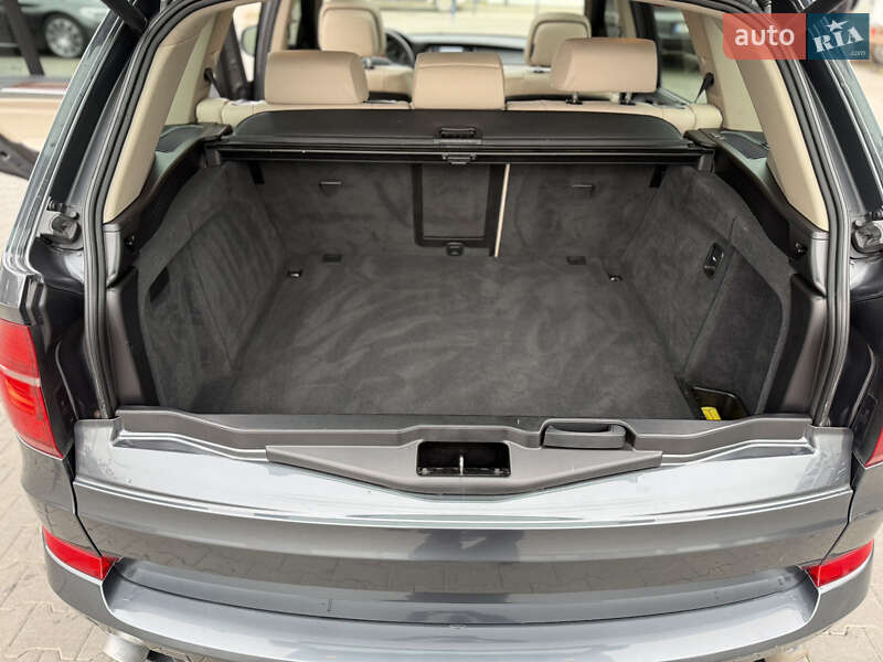 Внедорожник / Кроссовер BMW X5 2011 в Виннице