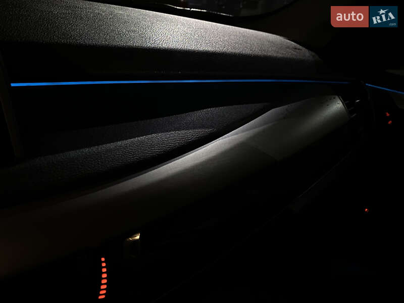 Позашляховик / Кросовер BMW X5 2014 в Ужгороді