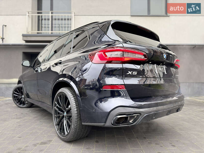 Позашляховик / Кросовер BMW X5 2020 в Івано-Франківську