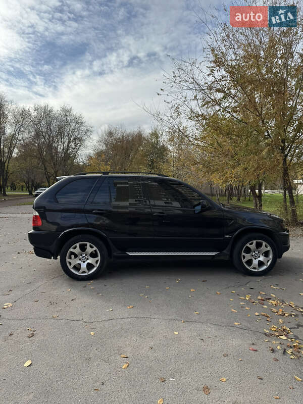 Внедорожник / Кроссовер BMW X5 2001 в Николаеве