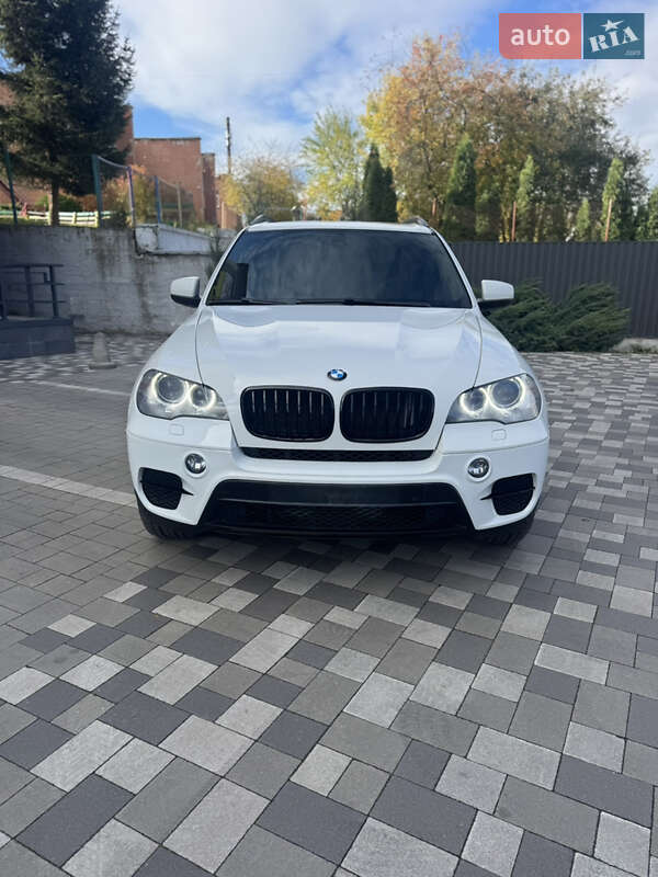 Внедорожник / Кроссовер BMW X5 2012 в Ровно фото Внедорожник / Кроссовер BMW X5 2012 в Ровно