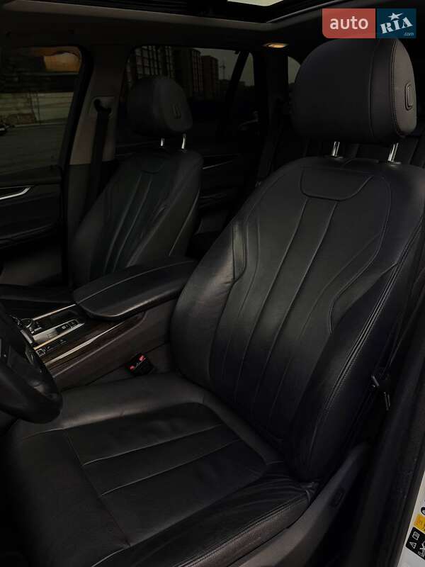 Внедорожник / Кроссовер BMW X5 2016 в Днепре
