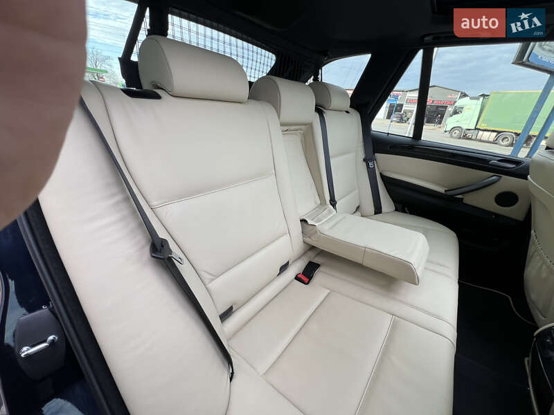 Внедорожник / Кроссовер BMW X5 2005 в Ивано-Франковске