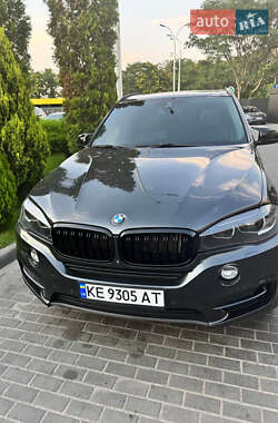 Позашляховик / Кросовер BMW X5 2014 в Дніпрі