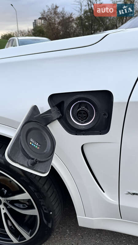 Внедорожник / Кроссовер BMW X5 2016 в Киеве