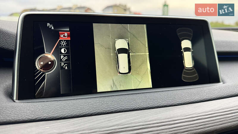 Внедорожник / Кроссовер BMW X5 2016 в Киеве