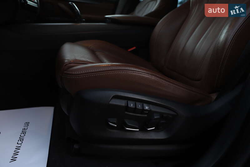 Внедорожник / Кроссовер BMW X5 2018 в Дрогобыче