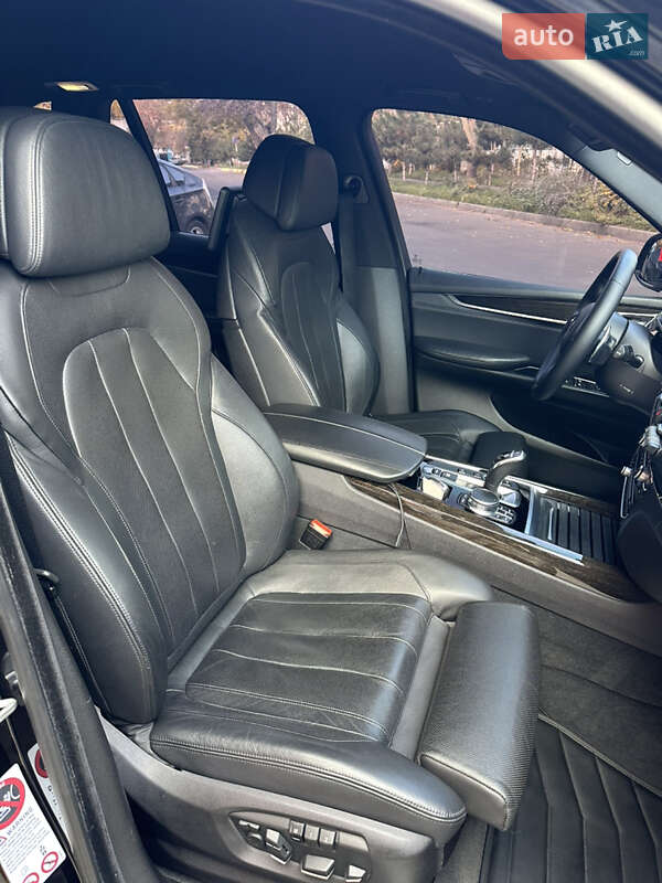 Внедорожник / Кроссовер BMW X5 2013 в Одессе