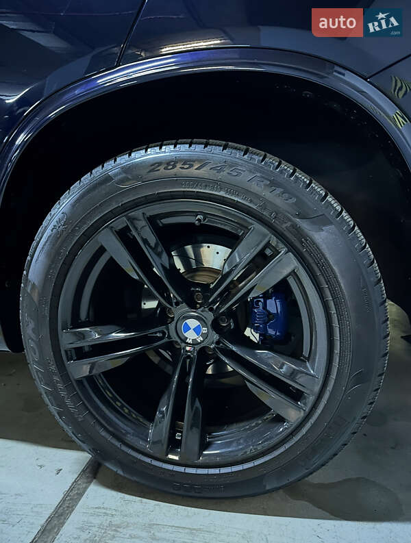 Внедорожник / Кроссовер BMW X5 2013 в Одессе