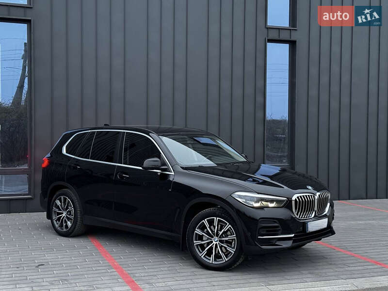 Позашляховик / Кросовер BMW X5 2022 в Одесі