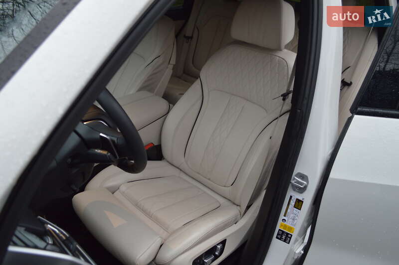 Внедорожник / Кроссовер BMW X5 2020 в Киеве