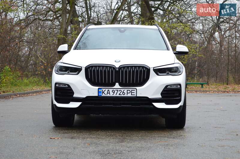 Внедорожник / Кроссовер BMW X5 2020 в Киеве