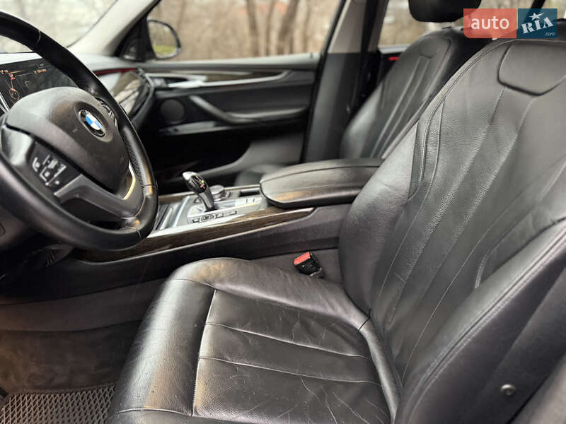 Внедорожник / Кроссовер BMW X5 2014 в Киеве