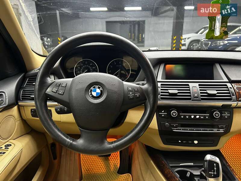 Позашляховик / Кросовер BMW X5 2013 в Чернівцях фото 11 Позашляховик / Кросовер BMW X5 2013 в Чернівцях