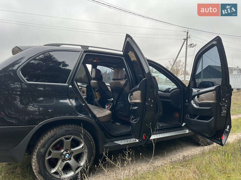 Внедорожник / Кроссовер BMW X5 2004 в Сумах