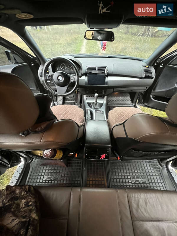 Внедорожник / Кроссовер BMW X5 2004 в Сумах