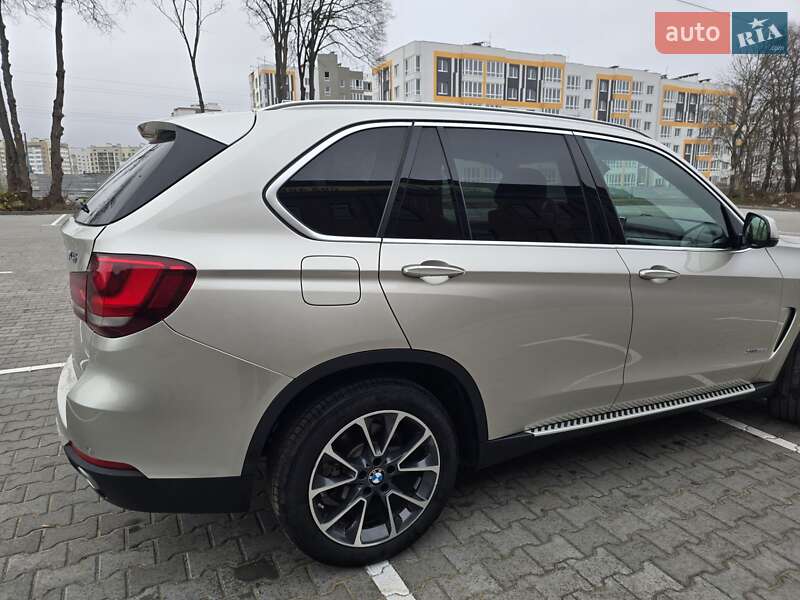 Позашляховик / Кросовер BMW X5 2015 в Вінниці