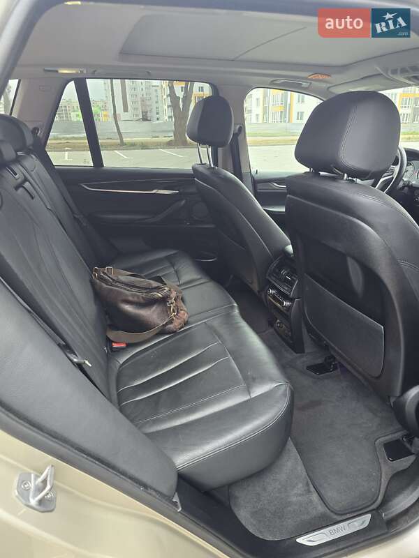 Позашляховик / Кросовер BMW X5 2015 в Вінниці