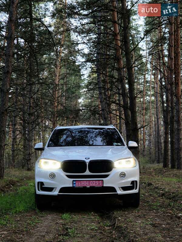 Позашляховик / Кросовер BMW X5 2017 в Вознесенську
