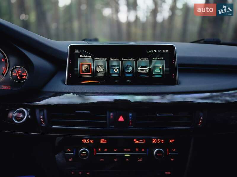 Позашляховик / Кросовер BMW X5 2017 в Вознесенську