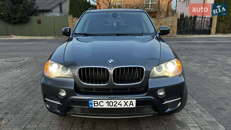 Внедорожник / Кроссовер BMW X5 2012 в Львове
