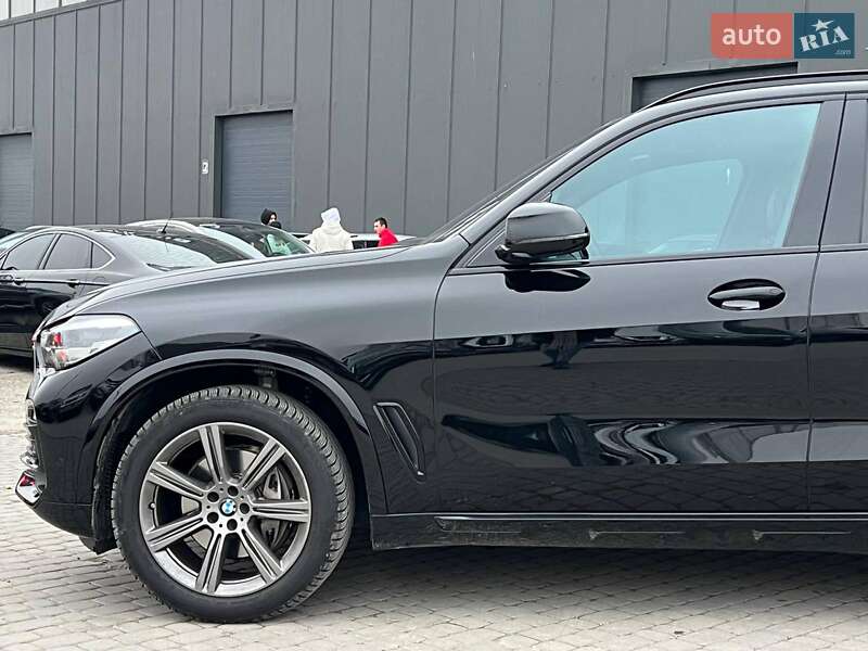 Внедорожник / Кроссовер BMW X5 2020 в Львове