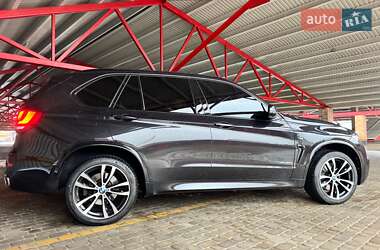 Внедорожник / Кроссовер BMW X5 2015 в Львове