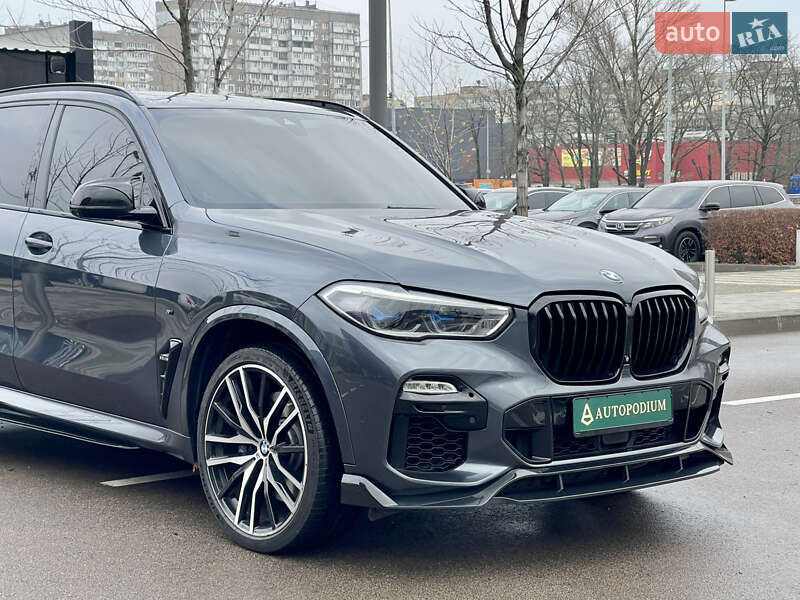 Внедорожник / Кроссовер BMW X5 2019 в Киеве
