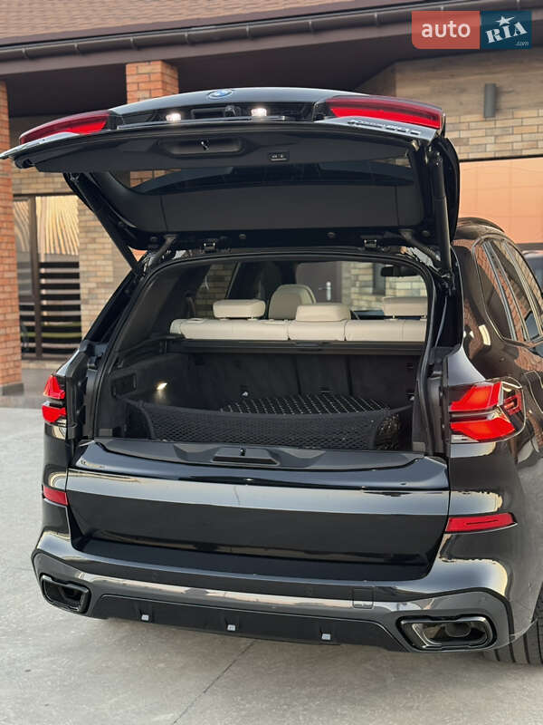 Позашляховик / Кросовер BMW X5 2024 в Дніпрі фото 16 Позашляховик / Кросовер BMW X5 2024 в Дніпрі