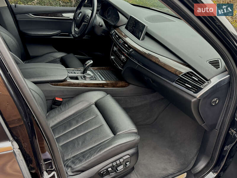 Внедорожник / Кроссовер BMW X5 2015 в Белой Церкви