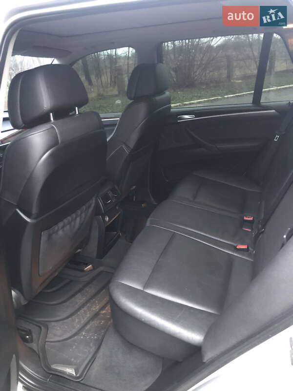 Внедорожник / Кроссовер BMW X5 2012 в Бердичеве