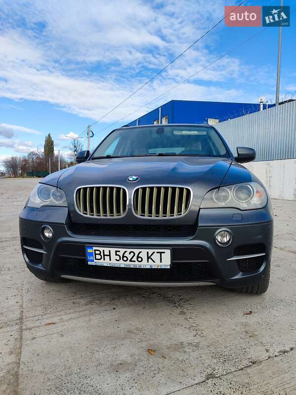 BMW X5 2011