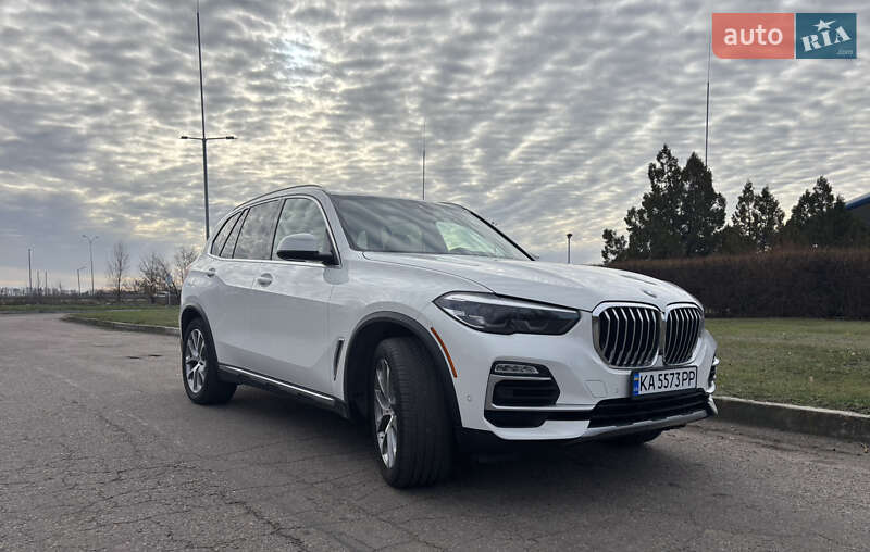 Внедорожник / Кроссовер BMW X5 2019 в Киеве