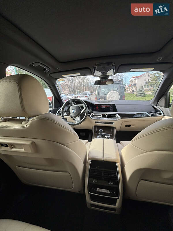 Внедорожник / Кроссовер BMW X5 2019 в Киеве