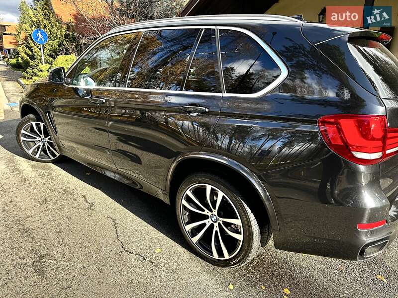 Позашляховик / Кросовер BMW X5 2014 в Києві фото 15 Позашляховик / Кросовер BMW X5 2014 в Києві