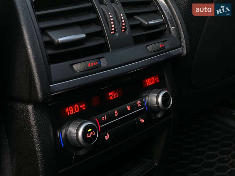 Позашляховик / Кросовер BMW X5 2017 в Львові