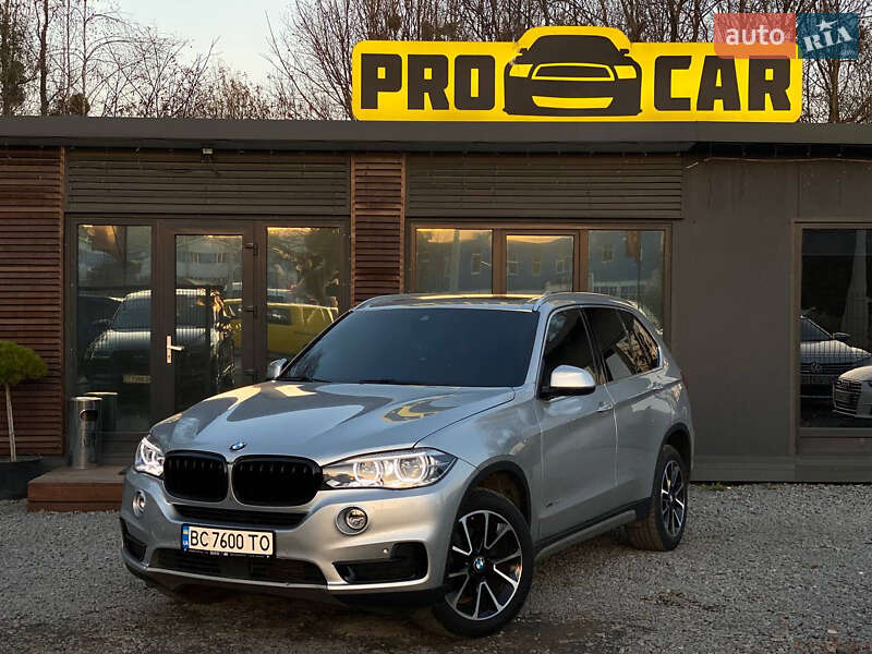 Позашляховик / Кросовер BMW X5 2017 в Львові