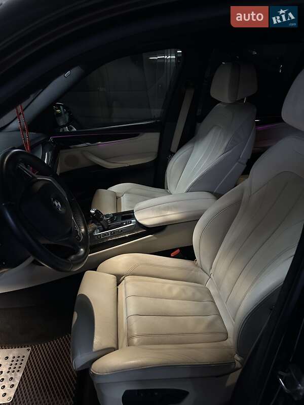 Внедорожник / Кроссовер BMW X5 2015 в Одессе