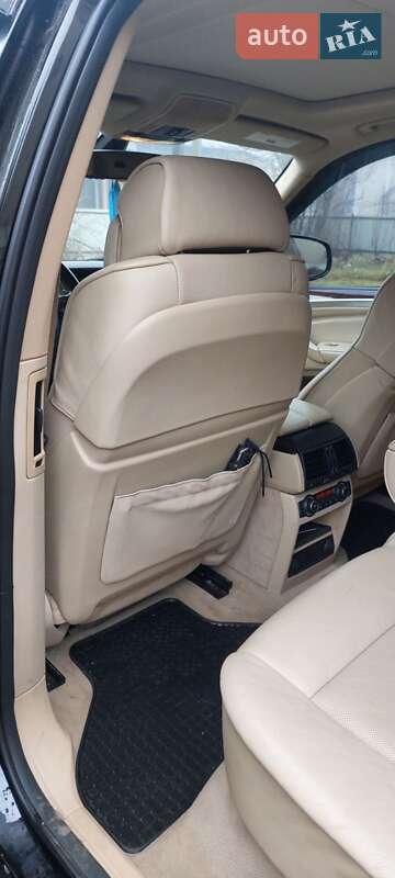 Внедорожник / Кроссовер BMW X5 2012 в Снятине