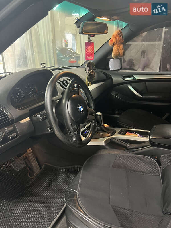 Внедорожник / Кроссовер BMW X5 2003 в Краматорске