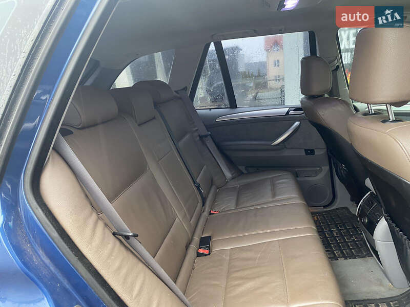 Внедорожник / Кроссовер BMW X5 2003 в Киеве