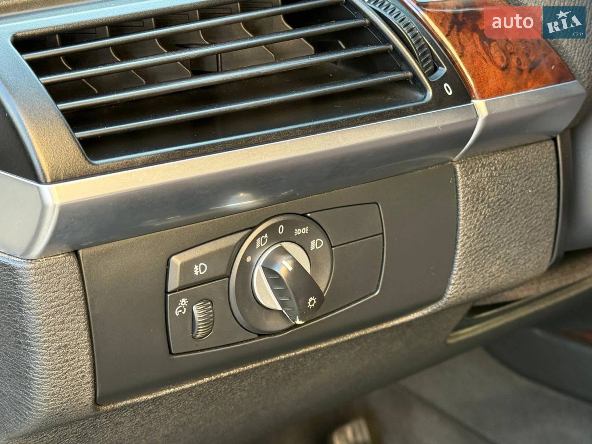 2011 BMW X5 - мініатюра 12