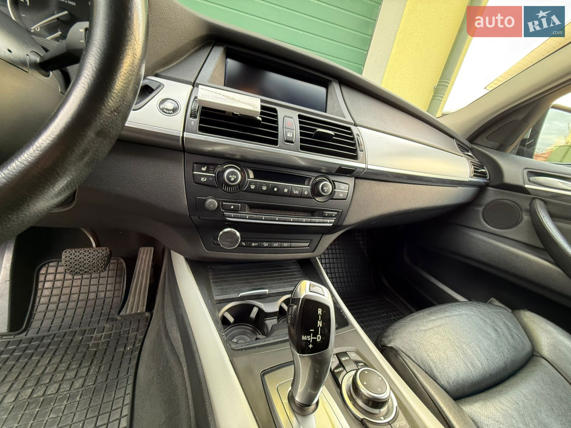 2010 BMW X5 - мініатюра 8