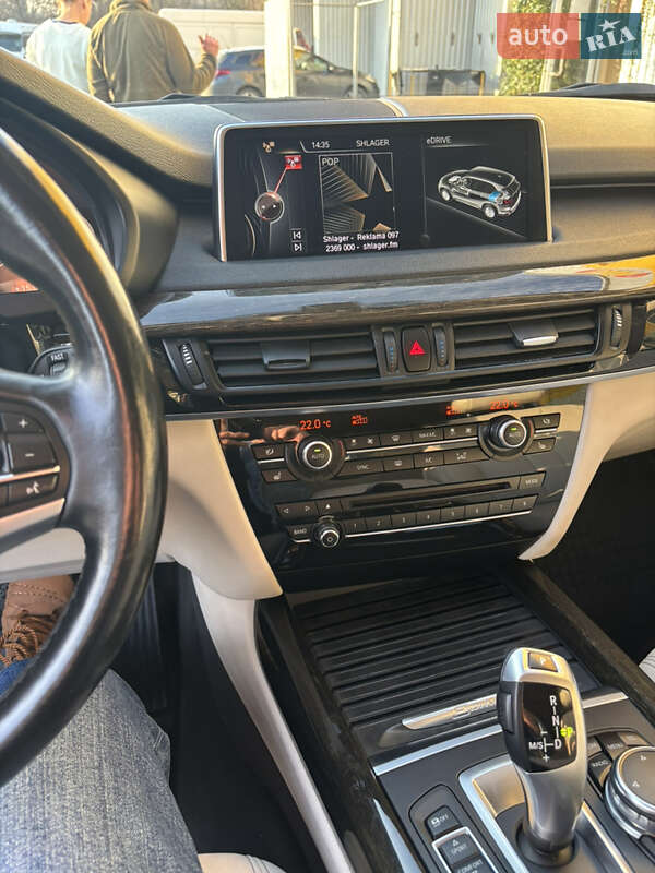 Внедорожник / Кроссовер BMW X5 2016 в Кривом Роге