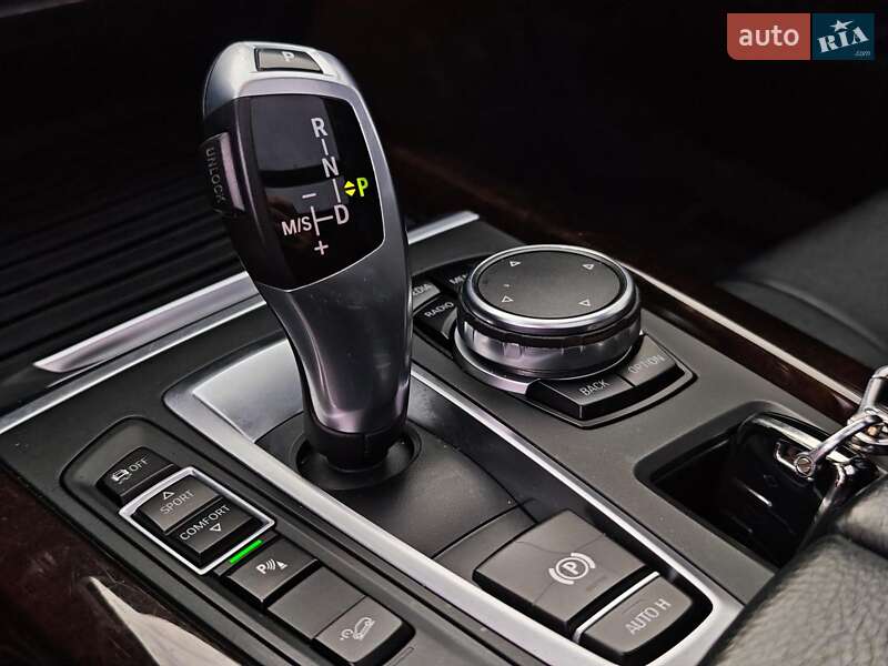Внедорожник / Кроссовер BMW X5 2016 в Харькове